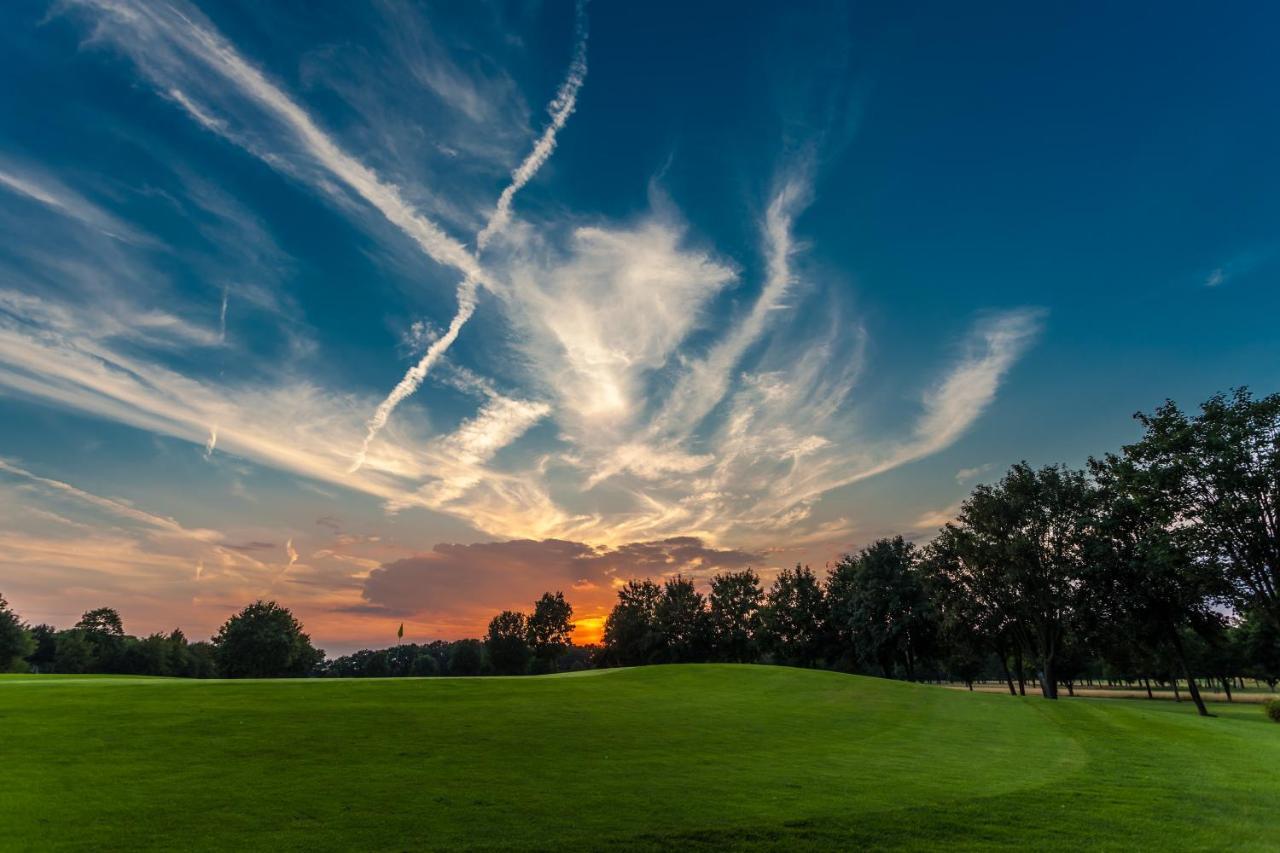 Landhaus Am Golfpark Inhaber Marko Nolden Langenhagen  Kültér fotó